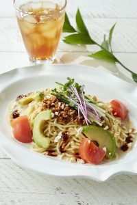 アボカドと夏野菜の冷製担々パスタ