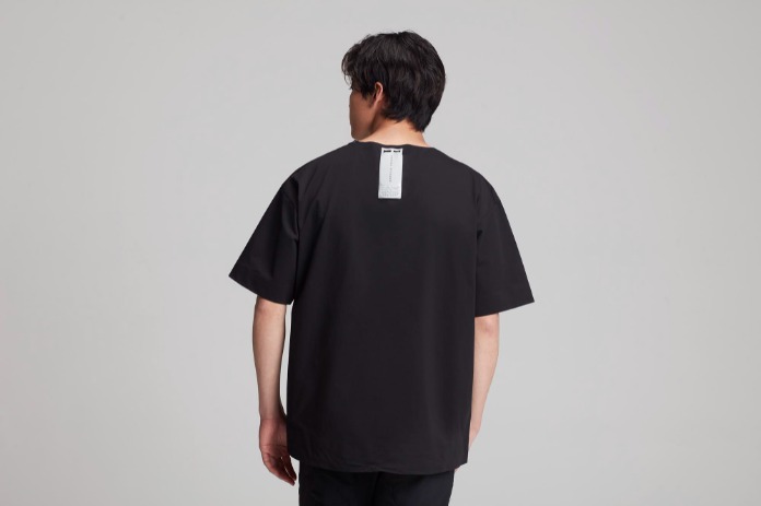 着用イメージ2（REON POCKET Boat Neck Tee）