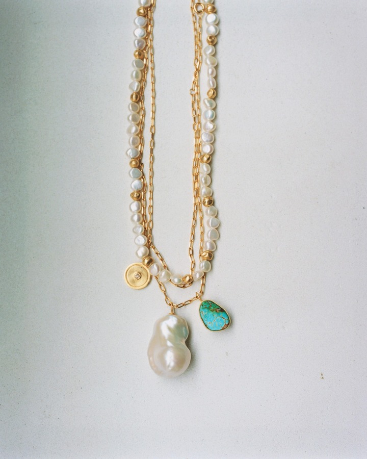 pearl gold beads necklace / pearl turquoise long necklace