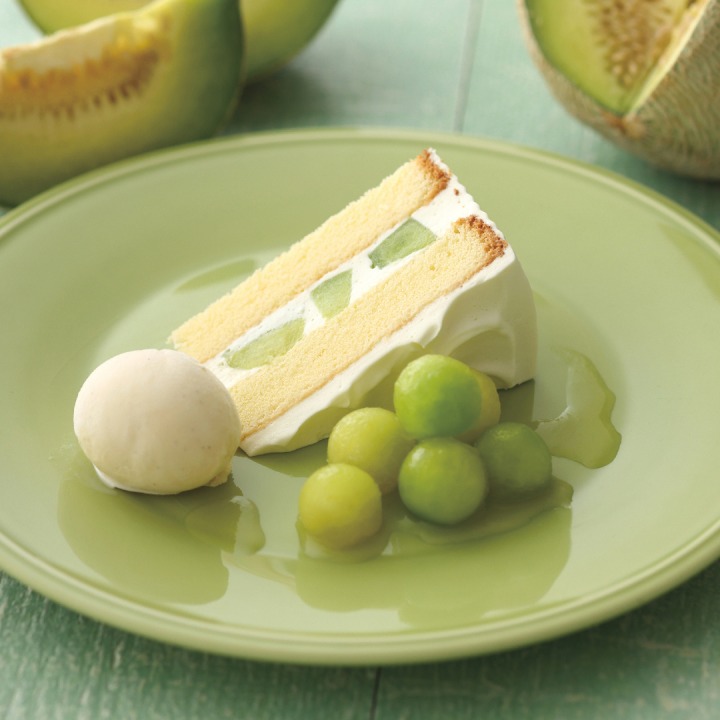 メロンのショートケーキ バニラアイス添え