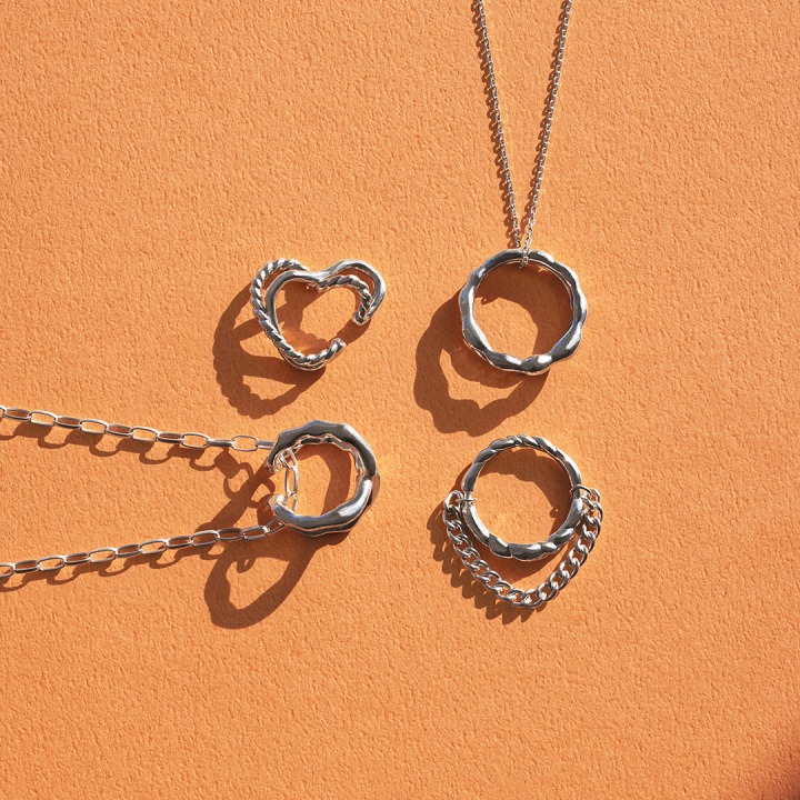 ear cuff / ring