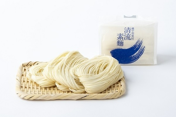 富山の水が生んだ清流素麺