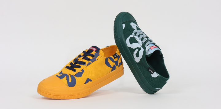 FLOWER PRINT SNEAKER