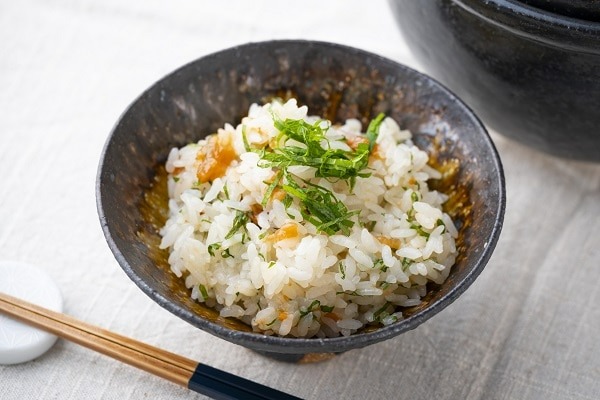 梅干しの鮭出汁炊き込みごはん