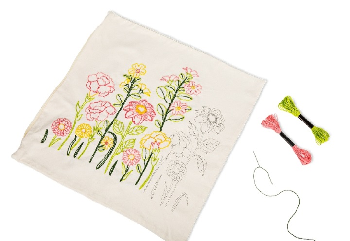DIY刺繍クッション
