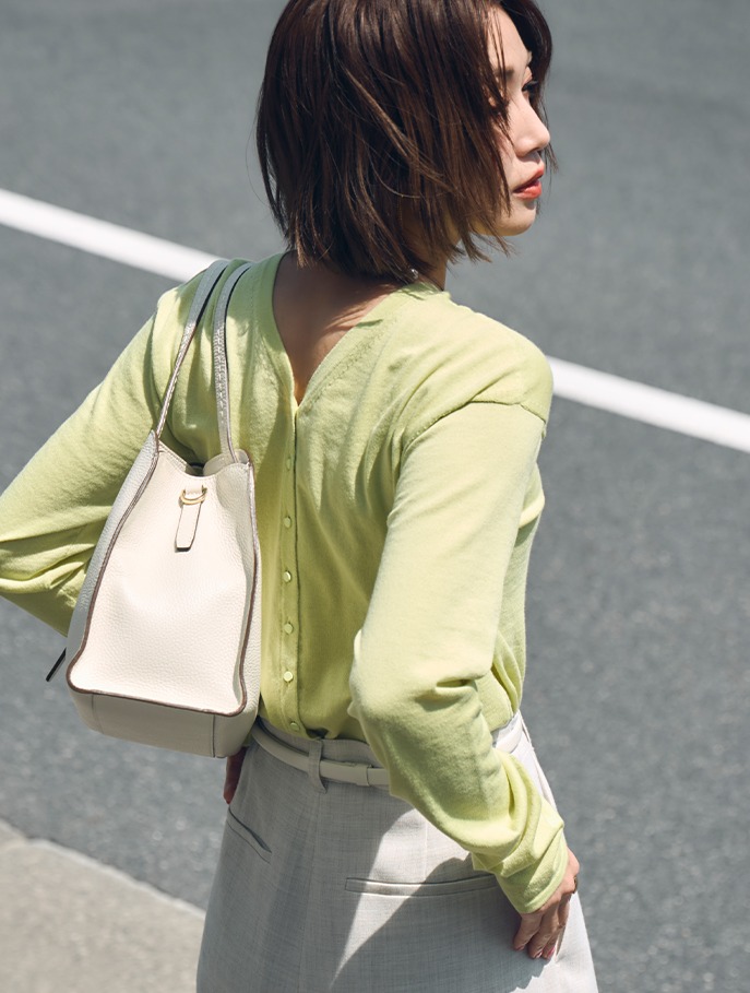 Cardigan yellow 2