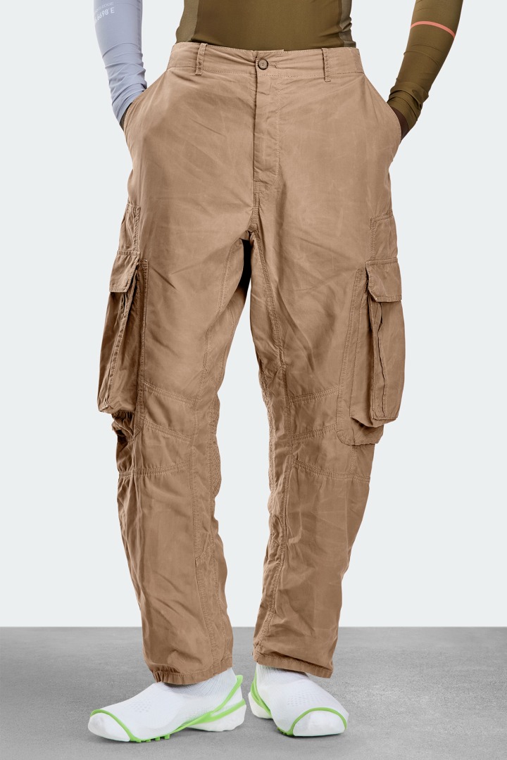 Edge Pant（カラー：Amber Sands）