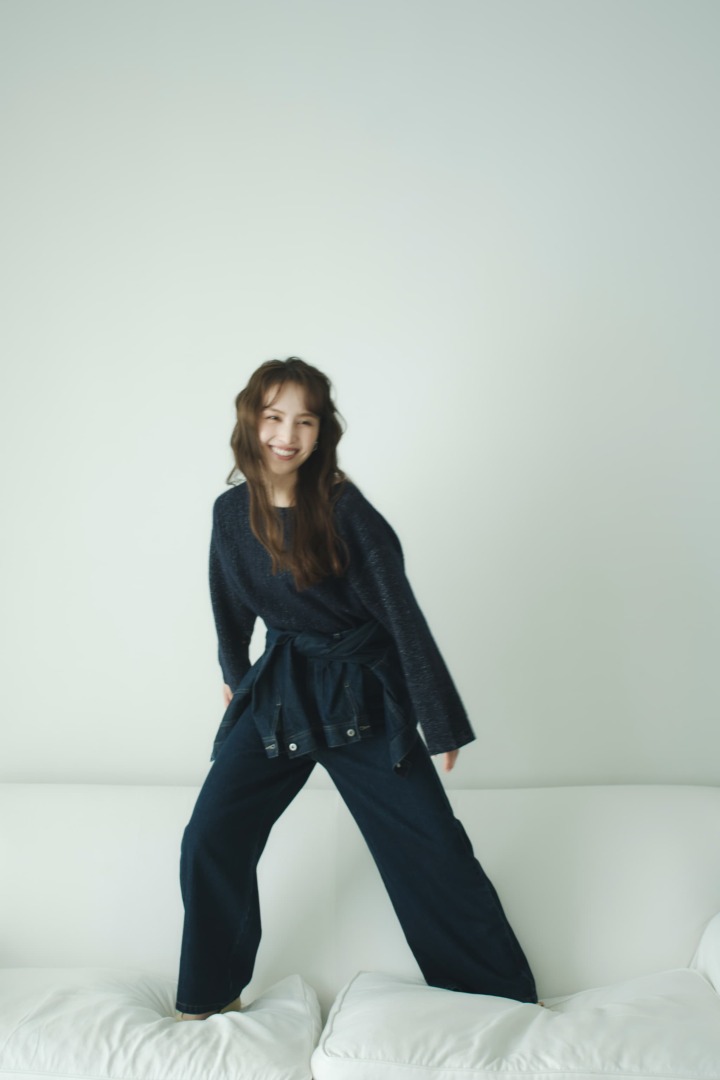 Wool Short Button Sleeve Knit : ¥13,750KUROKI DENIM Flare Wide : ¥13,900