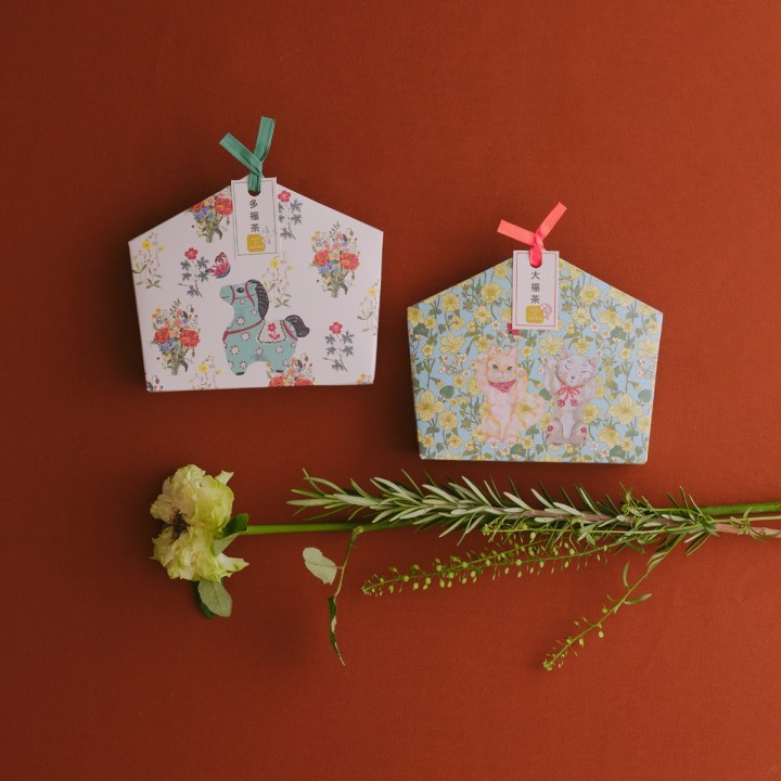 絵馬型多福茶(午)・絵馬型大福茶(猫) 各\648