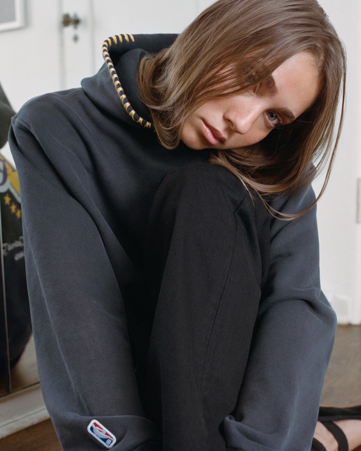 madhappy × Lakersコーディネート