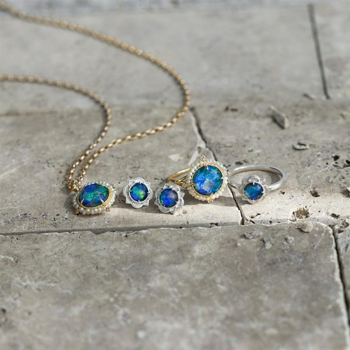 necklace charm / necklace / pierced earrings / ring