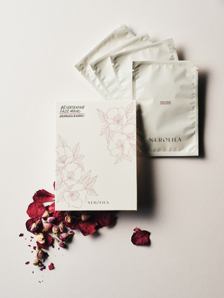 ブライトニングフェイスマスク　ハマナス＆ネロリ