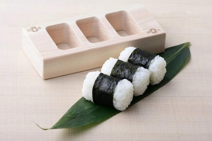 おにぎり型　俵型