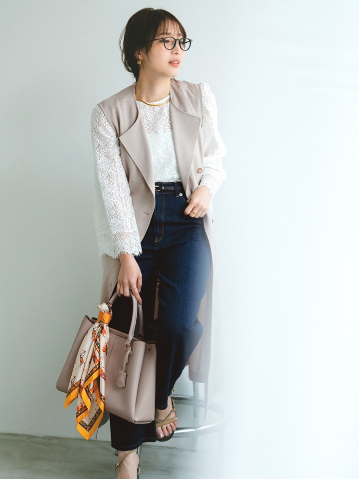 チャーム付き2WAYトートバッグ/A4対応・軽量