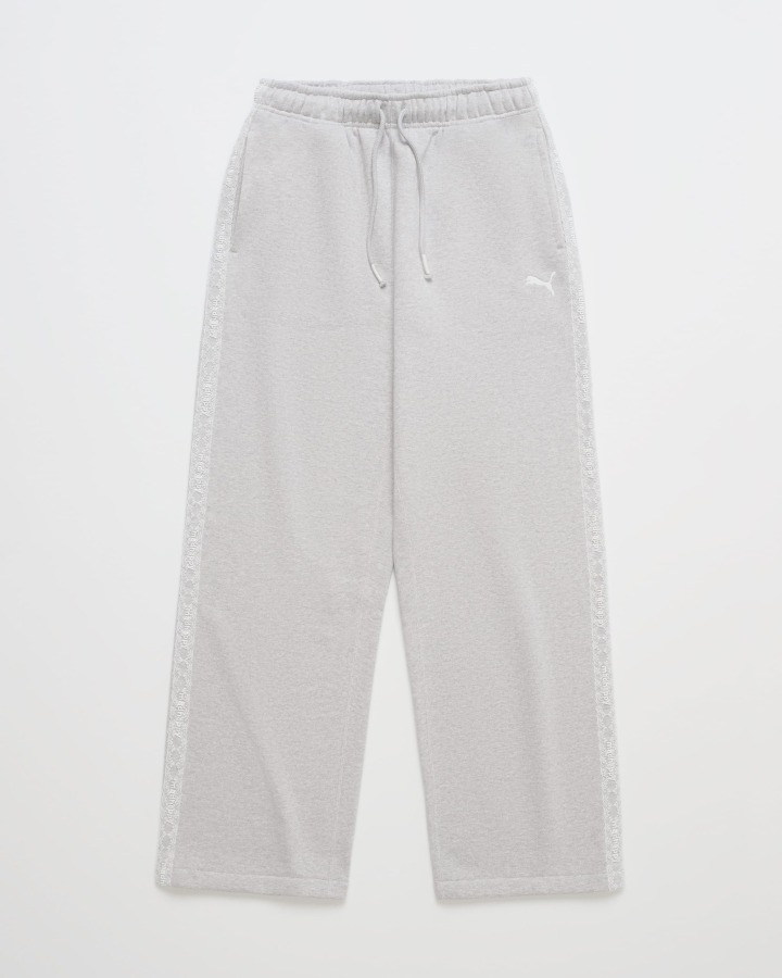 Lace Logo Straight Sweat