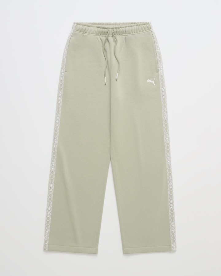 Lace Logo Straight Sweat