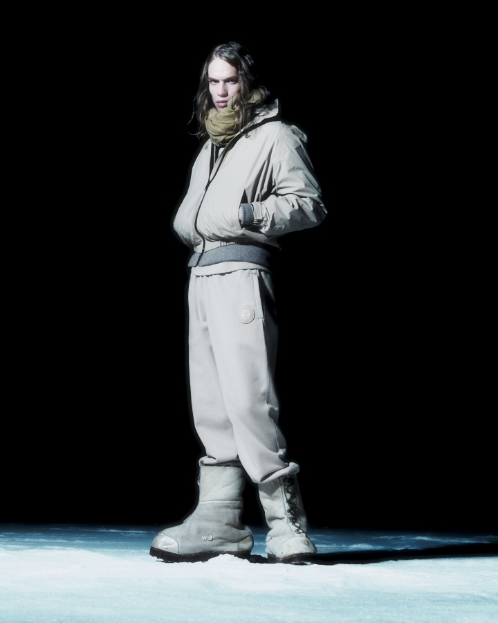 モデル：Bartosz Niewiadowski