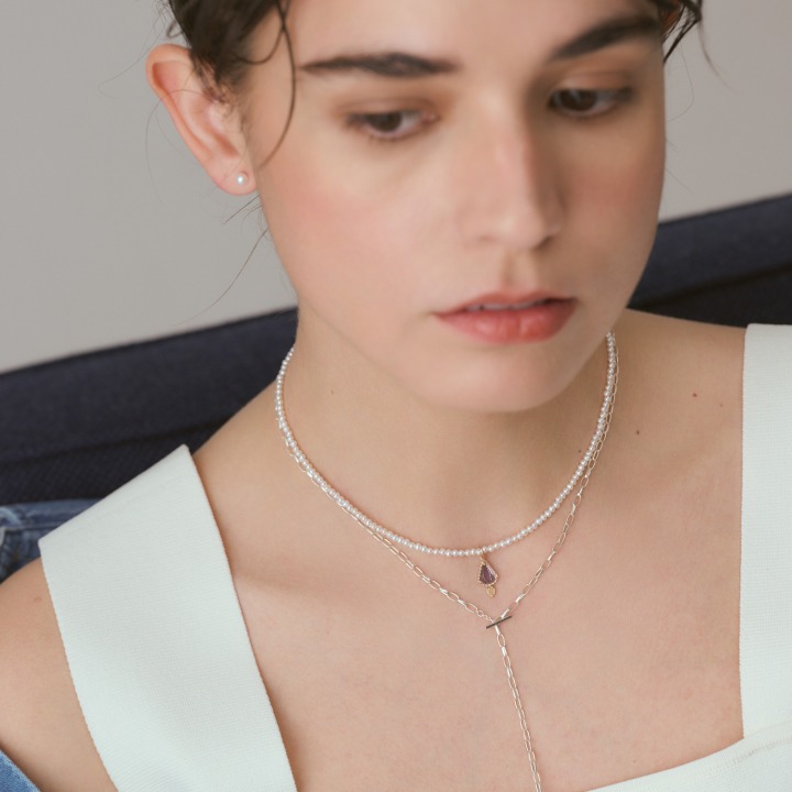 天然石ネックレス＆チャームのイメージのややアップ